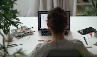 TU TÍTULO EN 2 AÑOS