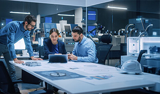 Domina herramientas como Oracle Java SE, Python, AWS, Azure, Google Colab y Power BI. 