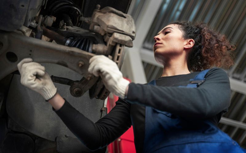 Incrementa mujeres en carreras